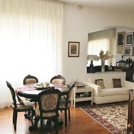 Cinzia's House *