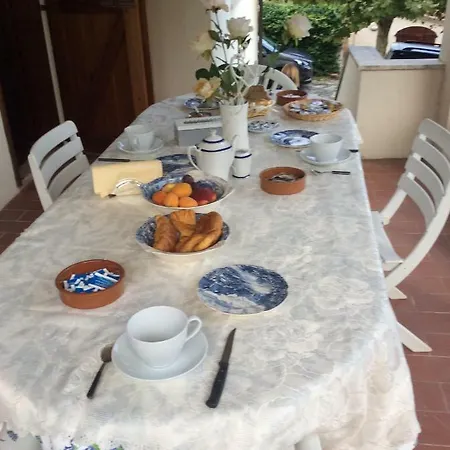 Cinzia's House בית הארחה Terricciola